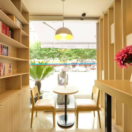 Hanting Hotel Shanghai Lujiazui Dongfang Road Екстер'єр фото