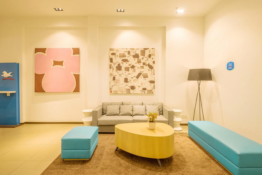 Hanting Hotel Shanghai Lujiazui Dongfang Road Екстер'єр фото