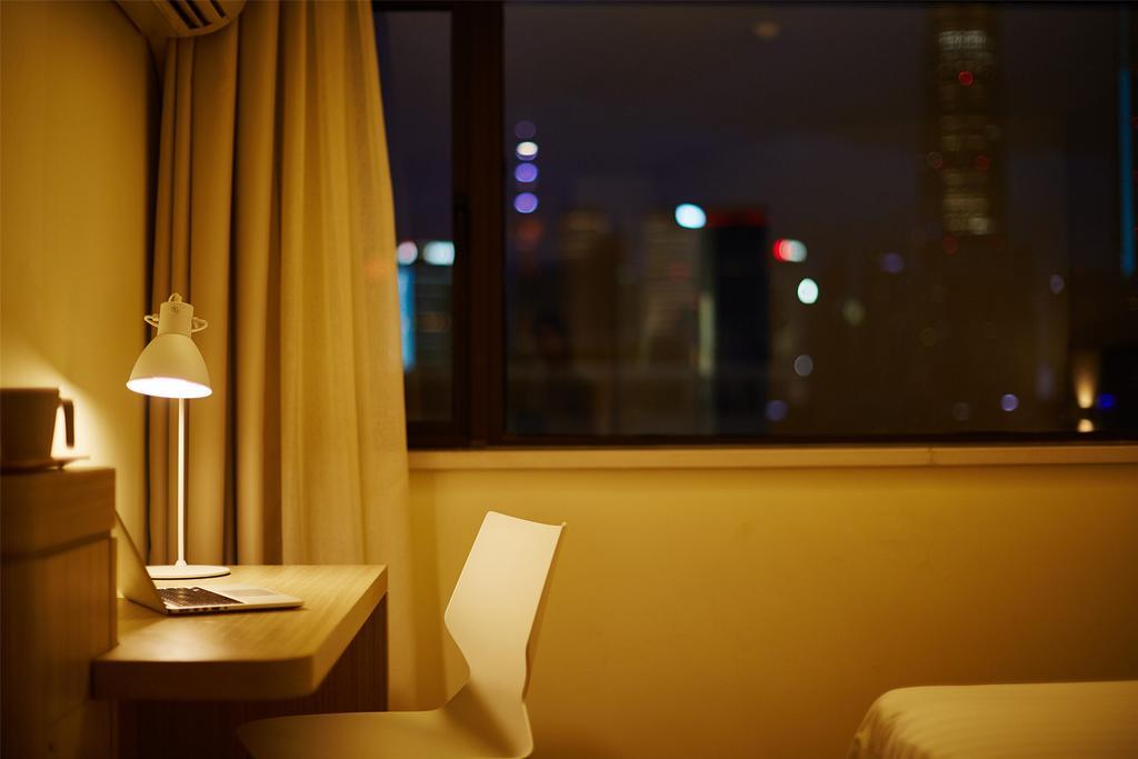 Hanting Hotel Shanghai Lujiazui Dongfang Road Екстер'єр фото
